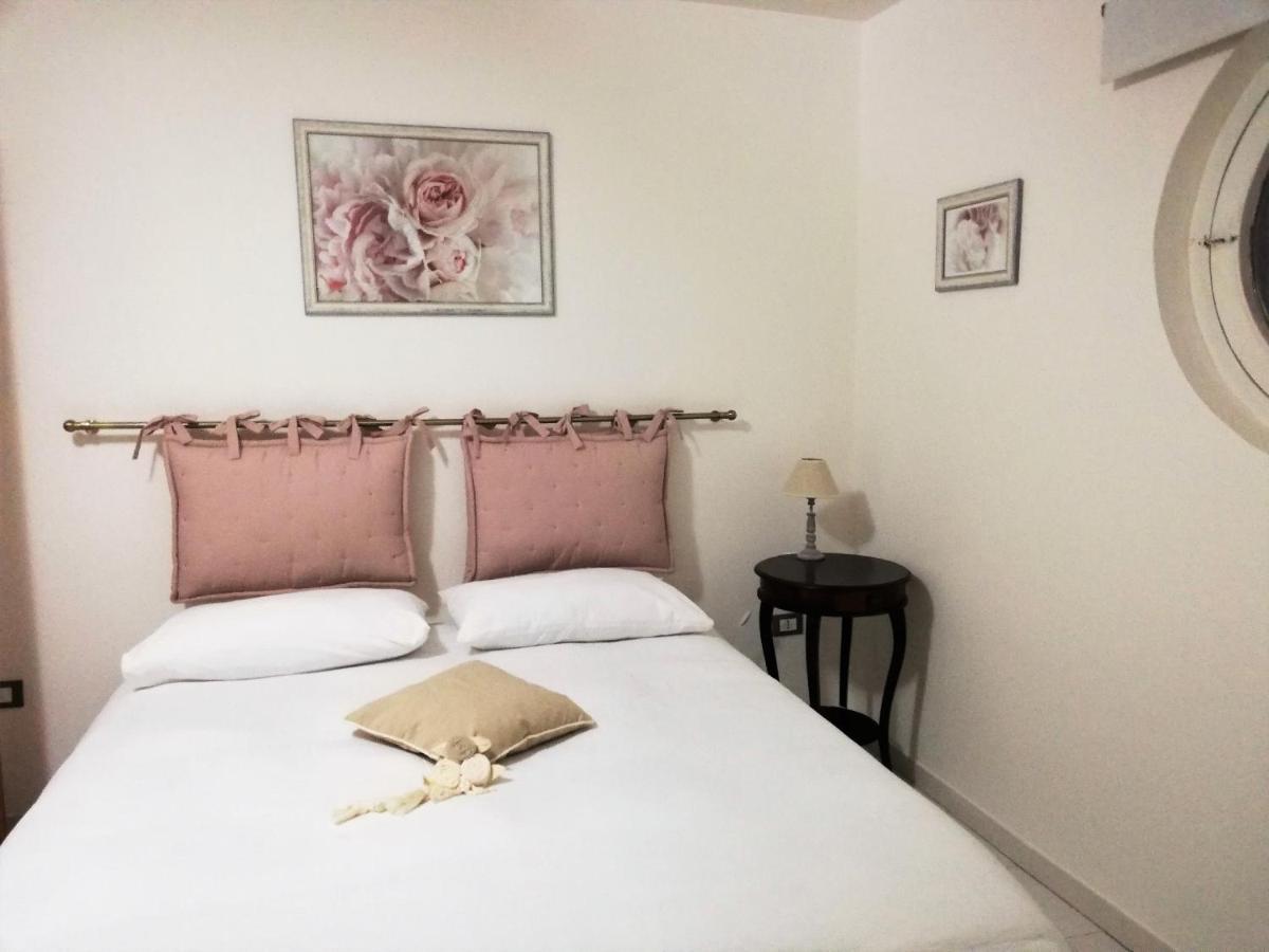 Il Sogno... Bed & Breakfast ซาแลร์โน ภายนอก รูปภาพ
